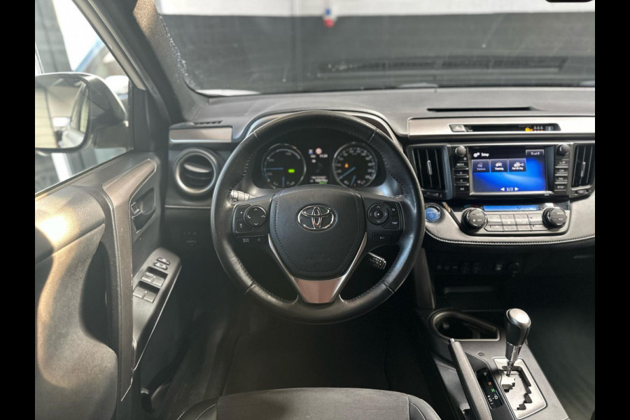 Toyota RAV4 2.5 Hybrid AWD Style, Camera, Leder/alcantara, Navi