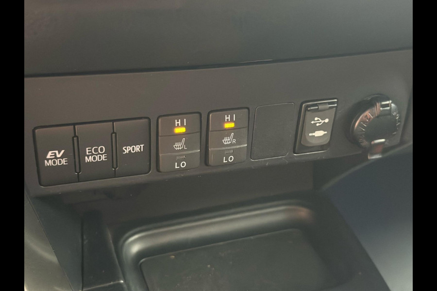 Toyota RAV4 2.5 Hybrid AWD Style, Camera, Leder/alcantara, Navi