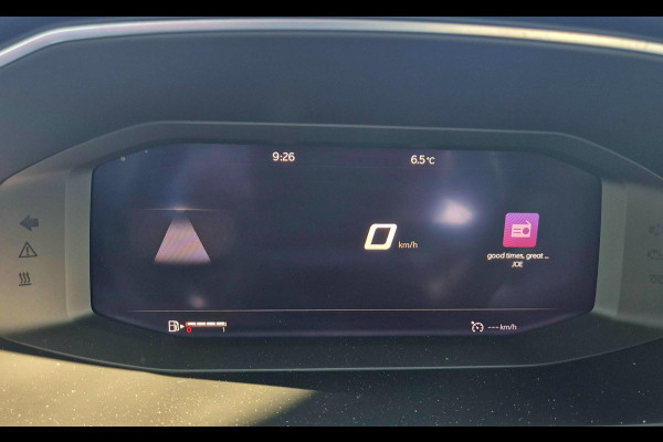 Seat Leon 1.5 TSI 130 pk Business Intense / digi dashboard