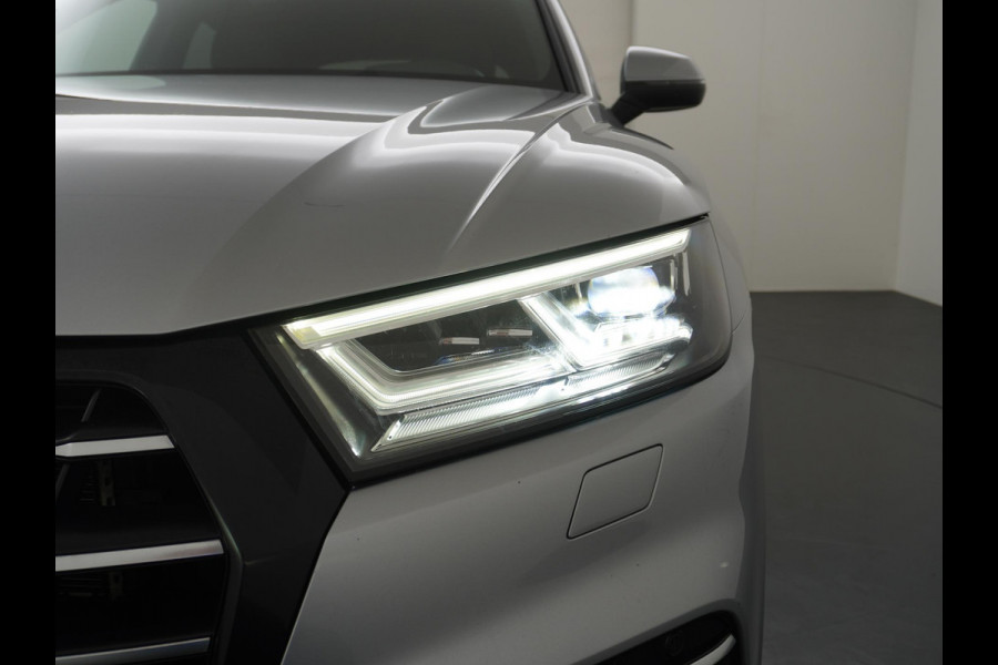 Audi Q5 55 TFSI e quattro Competition S-LINE IN/EXTERTIEUR | CAMERA | RIJKLAARPRIJS INCL. 12 MND. BOVAGGARANTIE