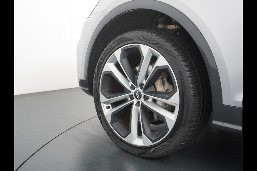 Audi Q5 55 TFSI e quattro Competition S-LINE IN/EXTERTIEUR | CAMERA | RIJKLAARPRIJS INCL. 12 MND. BOVAGGARANTIE