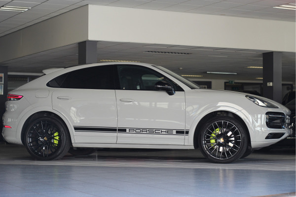 Porsche Cayenne Coupé 3.0 E-Hybrid Platinum Edition Orig NL | Sport Chrono | Pano | Sport Design | Sport Uitlaat