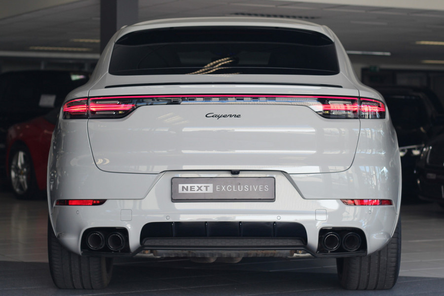Porsche Cayenne Coupé 3.0 E-Hybrid Platinum Edition Orig NL | Sport Chrono | Pano | Sport Design | Sport Uitlaat