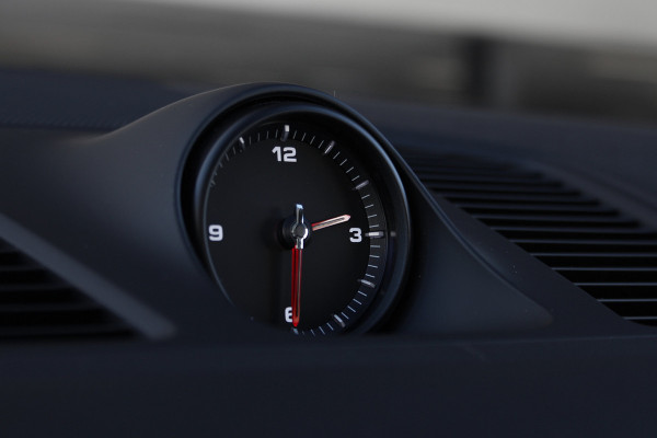 Porsche Cayenne Coupé 3.0 E-Hybrid Platinum Edition Orig NL | Sport Chrono | Pano | Sport Design | Sport Uitlaat