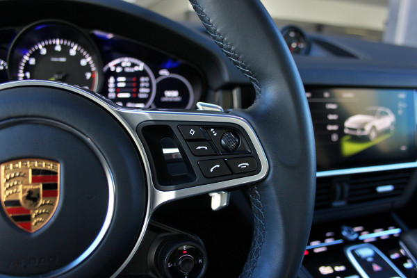 Porsche Cayenne Coupé 3.0 E-Hybrid Platinum Edition Orig NL | Sport Chrono | Pano | Sport Design | Sport Uitlaat