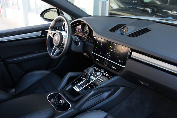 Porsche Cayenne Coupé 3.0 E-Hybrid Platinum Edition Orig NL | Sport Chrono | Pano | Sport Design | Sport Uitlaat