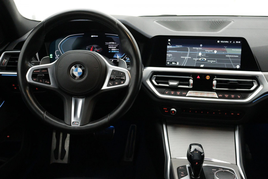 BMW 3-serie 330e eDrive M-Sport (NL-auto, 2e Eig, Dealer OnderH, Carplay, Camera, StoelV, Addpt Cruise, Leder, Etc)