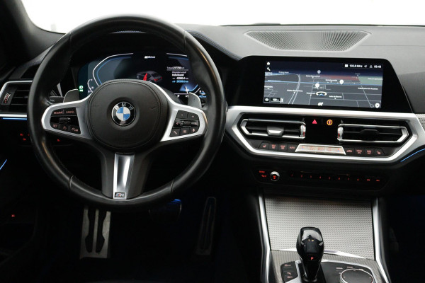 BMW 3-serie 330e eDrive M-Sport (NL-auto, 2e Eig, Dealer OnderH, Carplay, Camera, StoelV, Addpt Cruise, Leder, Etc)
