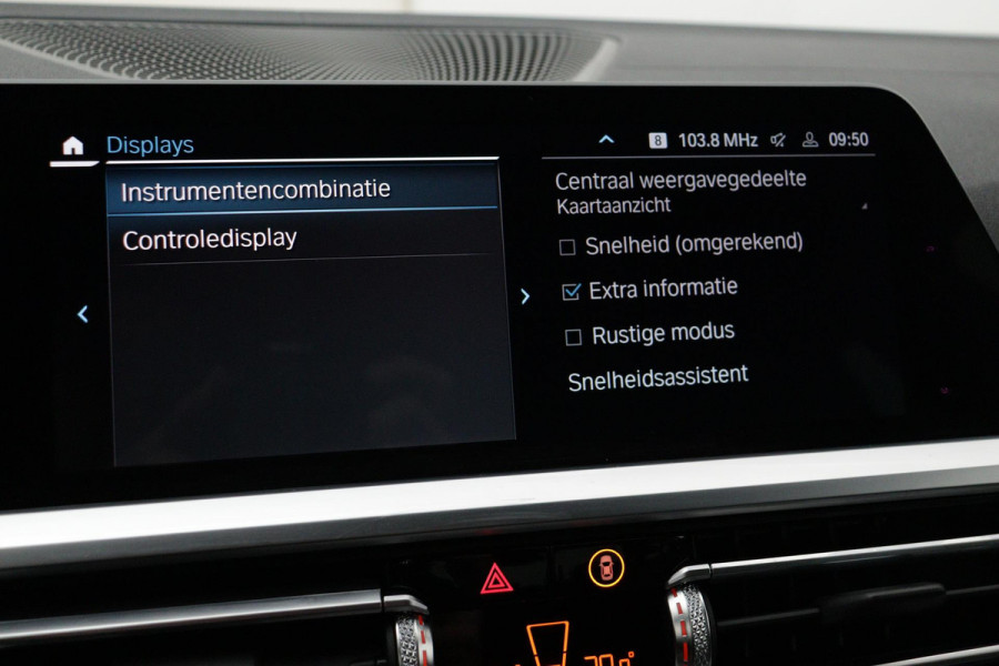 BMW 3-serie 330e eDrive M-Sport (NL-auto, 2e Eig, Dealer OnderH, Carplay, Camera, StoelV, Addpt Cruise, Leder, Etc)