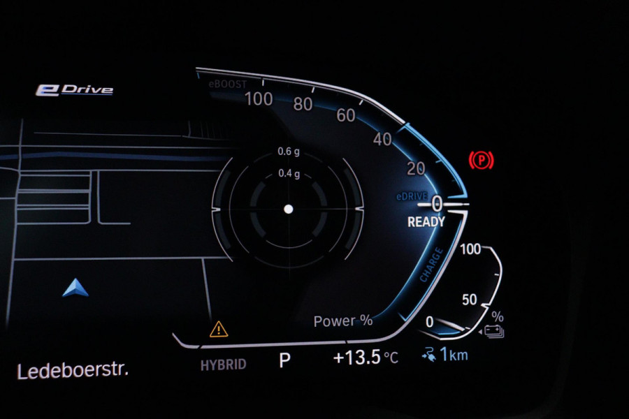 BMW 3-serie 330e eDrive M-Sport (NL-auto, 2e Eig, Dealer OnderH, Carplay, Camera, StoelV, Addpt Cruise, Leder, Etc)