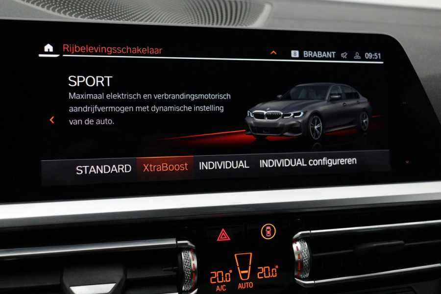 BMW 3-serie 330e eDrive M-Sport (NL-auto, 2e Eig, Dealer OnderH, Carplay, Camera, StoelV, Addpt Cruise, Leder, Etc)