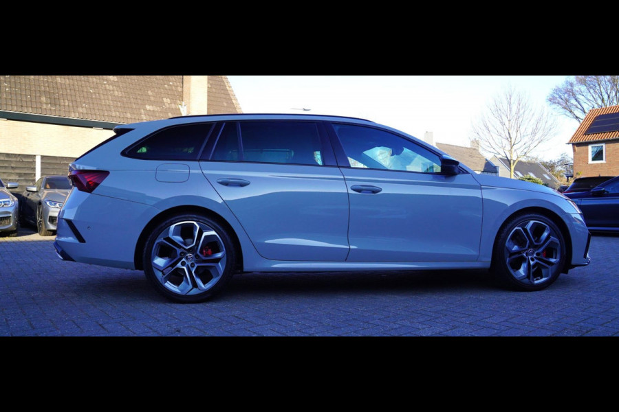 Škoda Octavia 2.0 TDI RS | Nardo | Massage stoelen | RS-zetels | Virtual cockpit | Alcantara | Facelift | Stoelverwarming V+A |