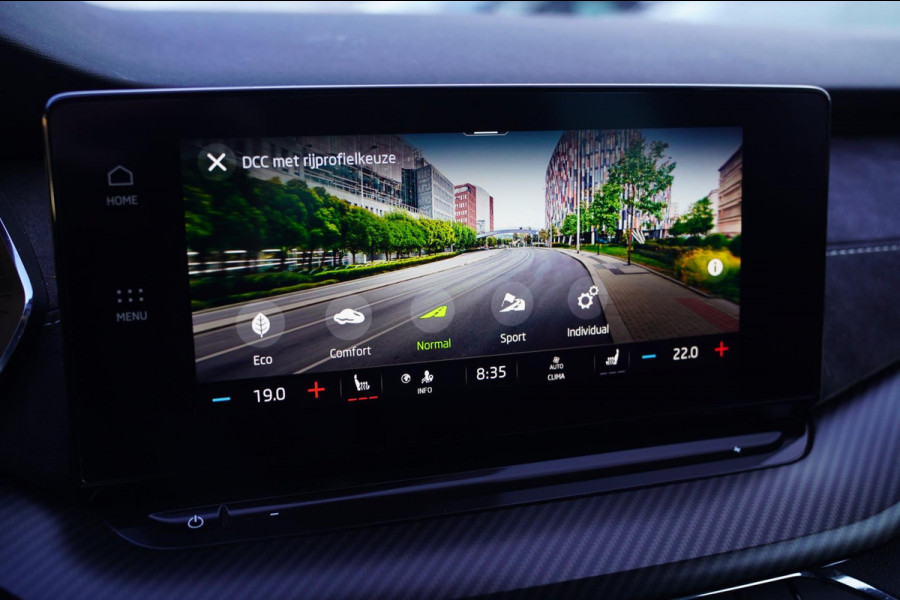Škoda Octavia 2.0 TDI RS | Nardo | Massage stoelen | RS-zetels | Virtual cockpit | Alcantara | Facelift | Stoelverwarming V+A |