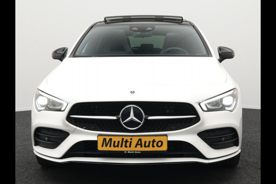 Mercedes-Benz CLA-Klasse Shooting Brake 250 e AMG Night Plug in Hybrid Dealer O.H. 218pk PHEV | Panodak | Alcantara Sportstoelen Verwarmd | Widescreen Navi | Sfeerverlichting | Navigatie | Apple Carplay | Camera | DAB |