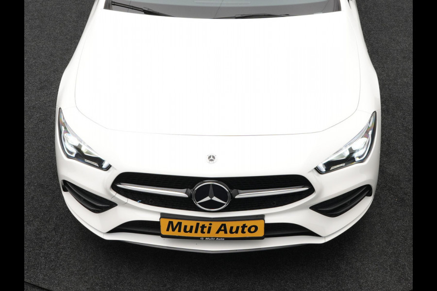 Mercedes-Benz CLA-Klasse Shooting Brake 250 e AMG Night Plug in Hybrid Dealer O.H. 218pk PHEV | Panodak | Alcantara Sportstoelen Verwarmd | Widescreen Navi | Sfeerverlichting | Navigatie | Apple Carplay | Camera | DAB |