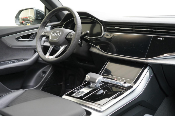 Audi Q8 60 TFSI e quattro Pro Line S Competition | B&O | Massagestoelen | Laser LED | Panoramadak | Trekhaak | Luchtvering