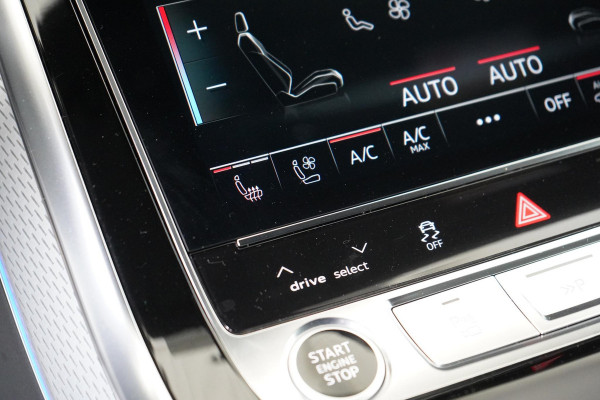 Audi Q8 60 TFSI e quattro Pro Line S Competition | B&O | Massagestoelen | Laser LED | Panoramadak | Trekhaak | Luchtvering
