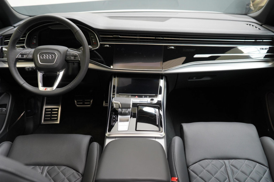 Audi Q8 60 TFSI e quattro Pro Line S Competition | B&O | Massagestoelen | Laser LED | Panoramadak | Trekhaak | Luchtvering
