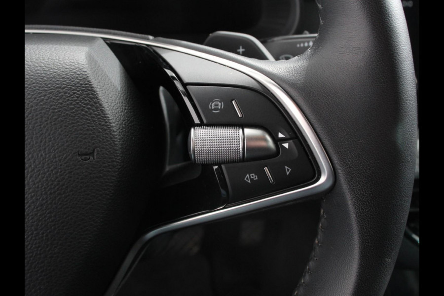 Škoda Kamiq 1.0 TSI 115pk Automaat Business Edition | Navigatie | Android Auto / Apple Carplay | Climate Control | Camera | Parkeer sensoren | Lichtmetalen Velgen | Dab | Digitale Cockpit | Keyless | Led | Cruise Control