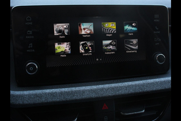Škoda Kamiq 1.0 TSI 115pk Automaat Business Edition | Navigatie | Android Auto / Apple Carplay | Climate Control | Camera | Parkeer sensoren | Lichtmetalen Velgen | Dab | Digitale Cockpit | Keyless | Led | Cruise Control