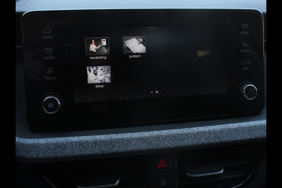 Škoda Kamiq 1.0 TSI 115pk Automaat Business Edition | Navigatie | Android Auto / Apple Carplay | Climate Control | Camera | Parkeer sensoren | Lichtmetalen Velgen | Dab | Digitale Cockpit | Keyless | Led | Cruise Control