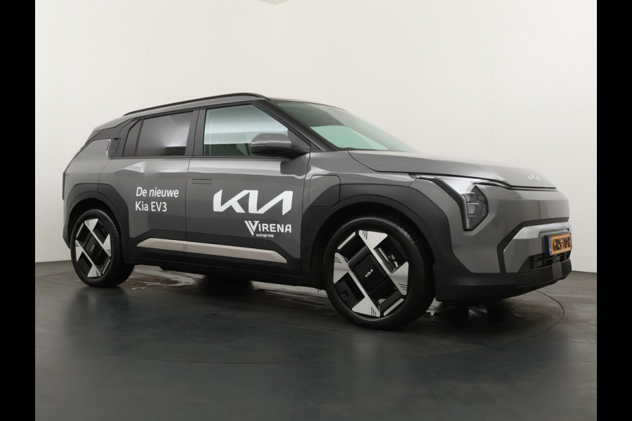 Kia EV3 Plus Advanced 81.4 kWh - Rijdende Demo - Draadloze Apple CarPlay / Android Auto - Stoel en stuurwiel verwarming - Panoramadak - Harman Kardon Audio - Dodehoek assistent - Fabrieksgarantie tot 11-2031