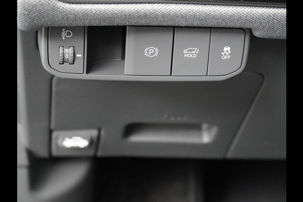 Kia EV3 Plus Advanced 81.4 kWh - Rijdende Demo - Draadloze Apple CarPlay / Android Auto - Stoel en stuurwiel verwarming - Panoramadak - Harman Kardon Audio - Dodehoek assistent - Fabrieksgarantie tot 11-2031