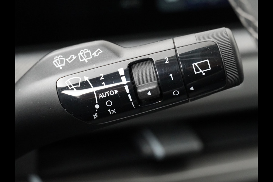 Kia EV3 Plus Advanced 81.4 kWh - Rijdende Demo - Draadloze Apple CarPlay / Android Auto - Stoel en stuurwiel verwarming - Panoramadak - Harman Kardon Audio - Dodehoek assistent - Fabrieksgarantie tot 11-2031
