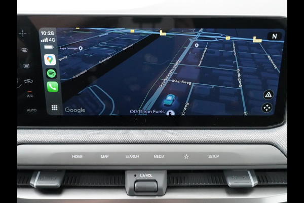 Kia EV3 Plus Advanced 81.4 kWh - Rijdende Demo - Draadloze Apple CarPlay / Android Auto - Stoel en stuurwiel verwarming - Panoramadak - Harman Kardon Audio - Dodehoek assistent - Fabrieksgarantie tot 11-2031