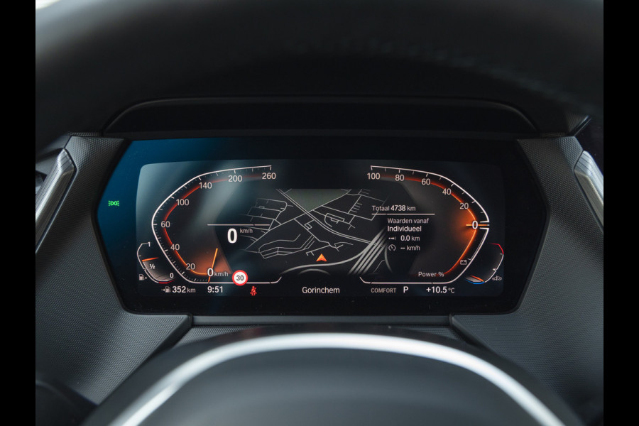 BMW 1-serie 118i M-Sport - Live Cockpit Prof - LED - Stoelverwarming