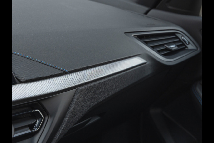 BMW 1-serie 118i M-Sport - Live Cockpit Prof - LED - Stoelverwarming