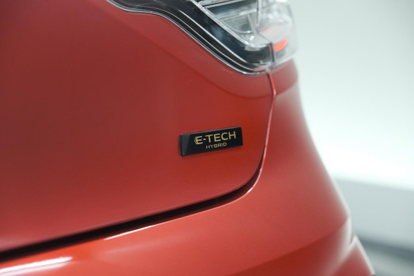 Renault Clio 1.6 E-Tech Full Hybrid 145 techno | 360 Camera | Bose Audio | Stoelverwarming | 9.3 Inch Groot Scherm