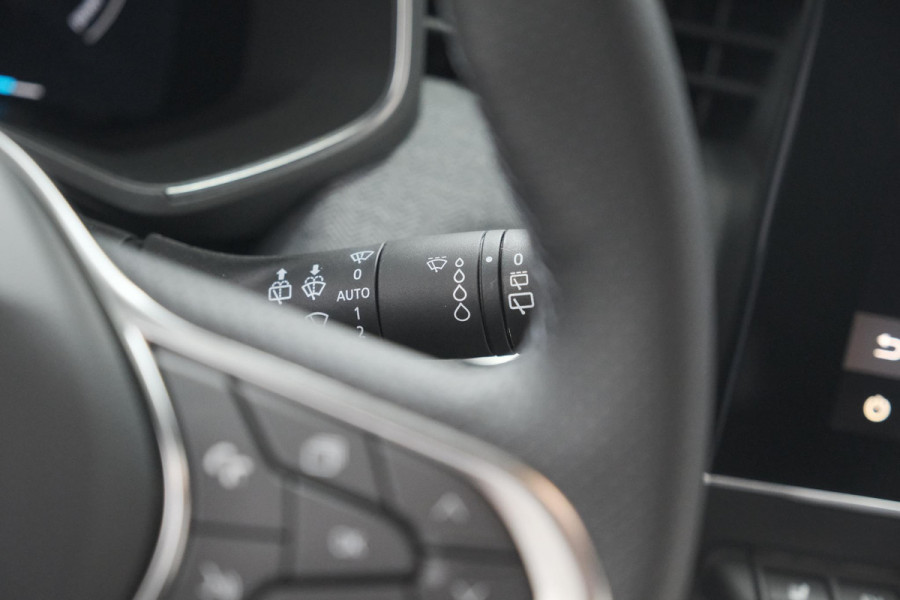 Renault Clio 1.6 E-Tech Full Hybrid 145 techno | 360 Camera | Bose Audio | Stoelverwarming | 9.3 Inch Groot Scherm