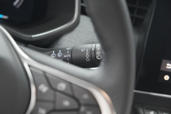 Renault Clio 1.6 E-Tech Full Hybrid 145 techno | 360 Camera | Bose Audio | Stoelverwarming | 9.3 Inch Groot Scherm