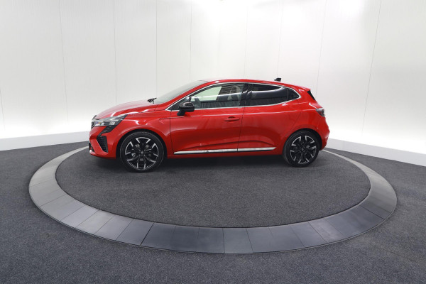 Renault Clio 1.6 E-Tech Full Hybrid 145 techno | 360 Camera | Bose Audio | Stoelverwarming | 9.3 Inch Groot Scherm