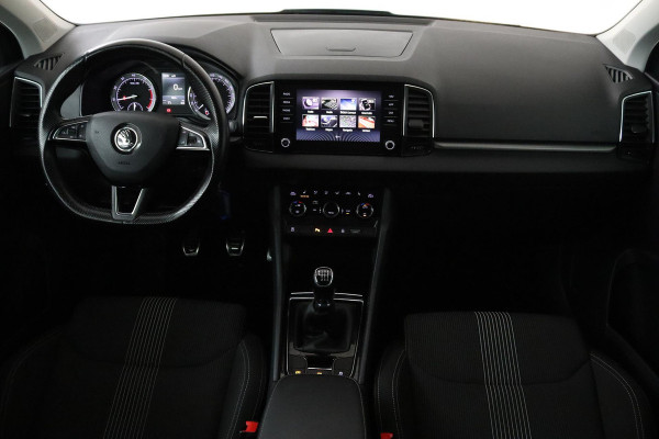 Škoda Karoq 1.0 TSI Ambition Business (CRUISE CONTROL, NAVIGATIE, PARKEERSENSOREN, STOELVERWARMING, NL-AUTO)