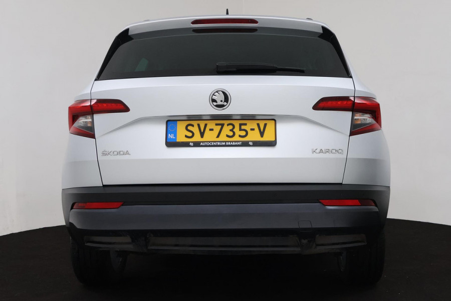Škoda Karoq 1.0 TSI Ambition Business (CRUISE CONTROL, NAVIGATIE, PARKEERSENSOREN, STOELVERWARMING, NL-AUTO)