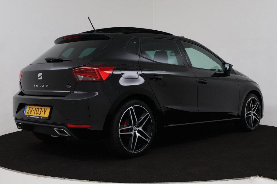 Seat Ibiza 1.0 TSI FR Business Intense (PANORAMADAK, PARKEERSENSOREN, CRUISE, NAVIGATIE, AUTOMAAT, ACHTERUITRIJCAMERA, NL-AUTO)