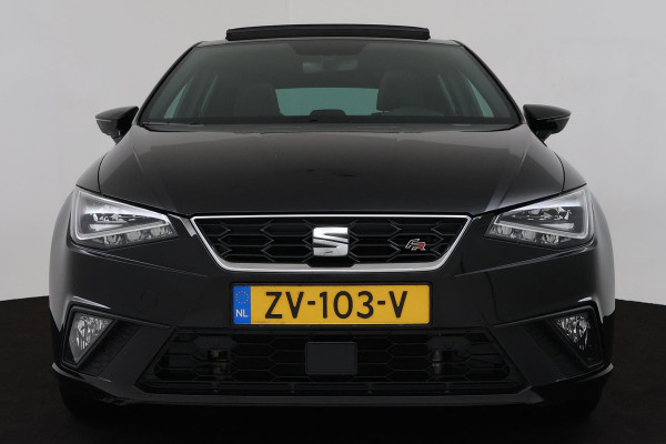 Seat Ibiza 1.0 TSI FR Business Intense (PANORAMADAK, PARKEERSENSOREN, CRUISE, NAVIGATIE, AUTOMAAT, ACHTERUITRIJCAMERA, NL-AUTO)
