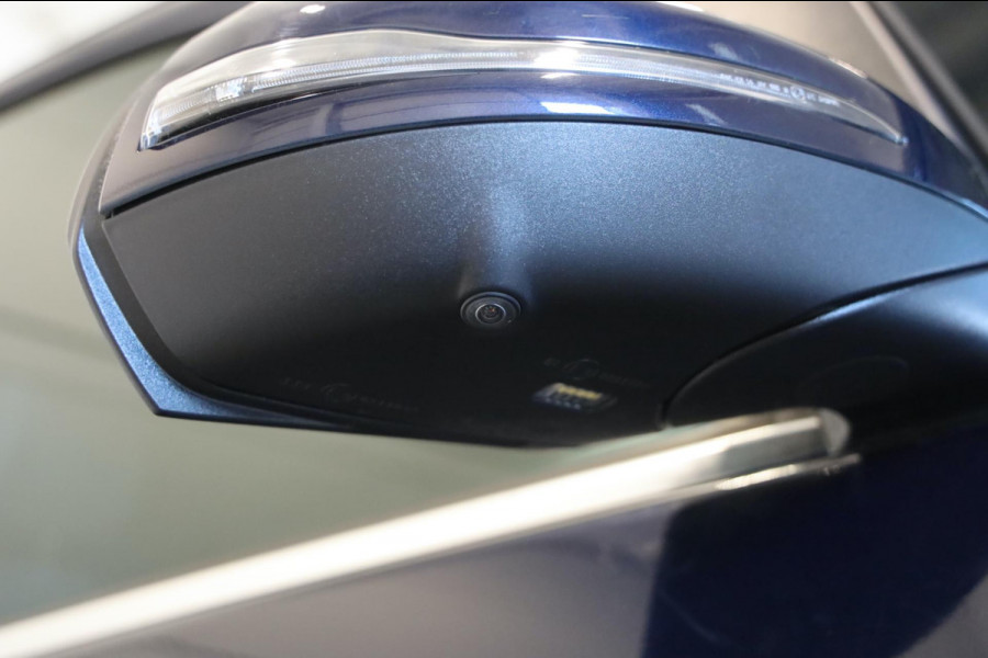 Mercedes-Benz V-Klasse 300d AMG LANG 360° CAMERA BPM VRIJ TREKHAAK DC BURMESTER 5 ZITS VOL OPTIES LEASE v/a €172,- p.m. INRUIL MOG