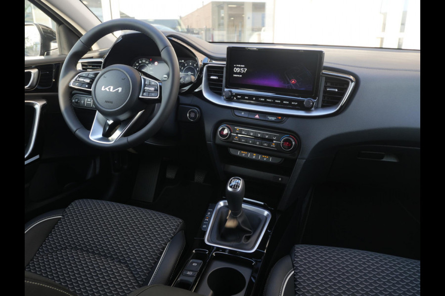 Kia Ceed Sportswagon 1.0 T-GDi DynamicPlusLine | ANWB Private Lease v/a € 439,- | Keyless | Stoel-/stuurverwarming | Priv. glass | Navi | Carplay | Clima