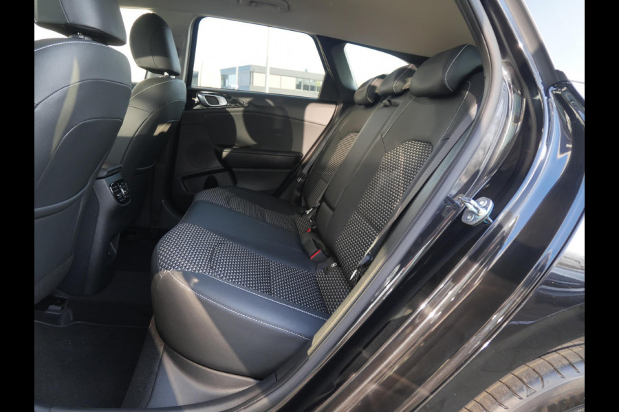 Kia Ceed Sportswagon 1.0 T-GDi DynamicPlusLine | ANWB Private Lease v/a € 439,- | Keyless | Stoel-/stuurverwarming | Priv. glass | Navi | Carplay | Clima