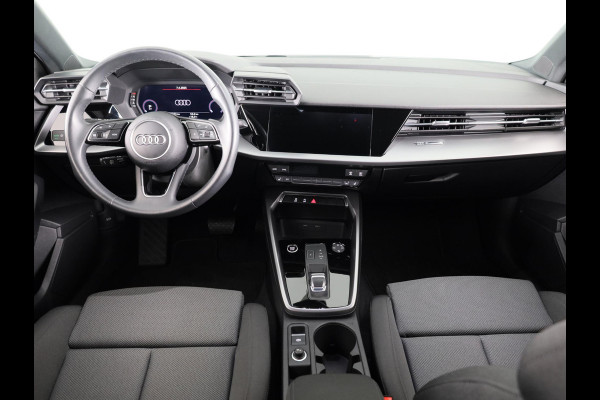 Audi A3 Sportback 30 TFSI Advanced edition 110 pk S-tronic | Verlengde garantie | Navigatie | Parkeersensoren achter | Cruise control | LED koplampen | Stoelverwarming |