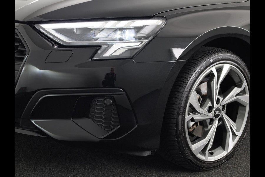 Audi A3 Sportback 30 TFSI Advanced edition 110 pk S-tronic | Verlengde garantie | Navigatie | Parkeersensoren achter | Cruise control | LED koplampen | Stoelverwarming |