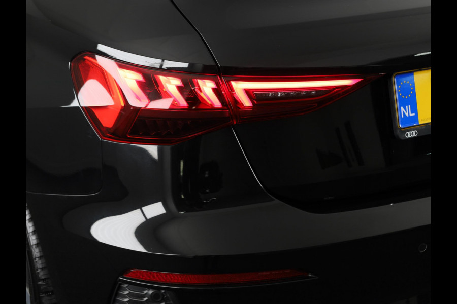 Audi A3 Sportback 30 TFSI Advanced edition 110 pk S-tronic | Verlengde garantie | Navigatie | Parkeersensoren achter | Cruise control | LED koplampen | Stoelverwarming |
