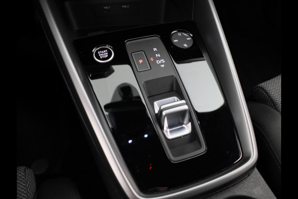 Audi A3 Sportback 30 TFSI Advanced edition 110 pk S-tronic | Verlengde garantie | Navigatie | Parkeersensoren achter | Cruise control | LED koplampen | Stoelverwarming |