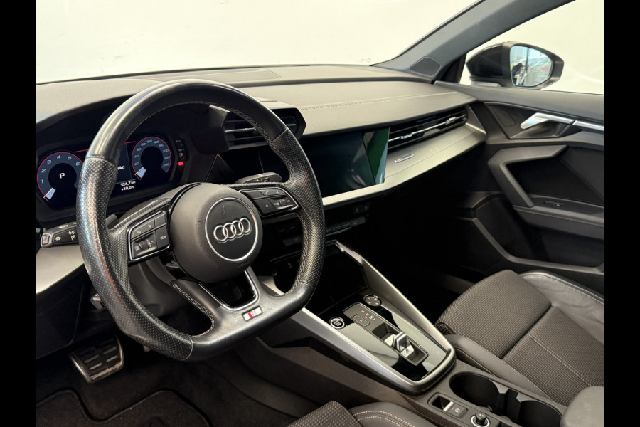 Audi A3 Limousine 30 TFSI S edition 2x S-Line Full-led Navigatie