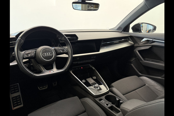 Audi A3 Limousine 30 TFSI S edition 2x S-Line Full-led Navigatie