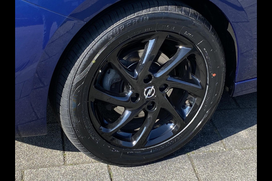 Opel Corsa 1.2 Elegance - Apple CarPlay / Navigatie I Airco I LED I PDC I Sport velgen I 69.000 KM - Dealer onderhouden