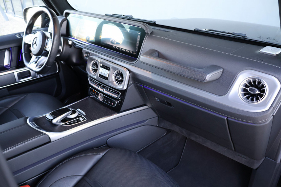 Mercedes-Benz G-Klasse 63 AMG STOELVERWARMING | TREKHAAK | AMBIENTEVERLICHTING | NAPPA LEDER |  DAK | BURMESTER AUDIO | 360 CAMERA | MEMORY | SUÉDE HEMELBEKLEDING | SPORTUITLAAT | EXTRA GROTE BENZINETANK | ETC. G63